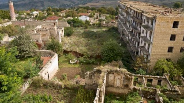 “Azərbaycan iqtisadiyyatına 800 milyard dollar ziyan dəyib” – Komitə sədri