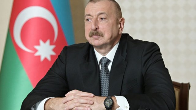 Prezident xalqa müraciət edir - CANLI YAYIM