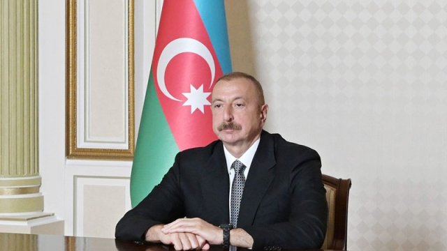 Prezident Qubadlıya görə bu komandirləri təbrik etdi