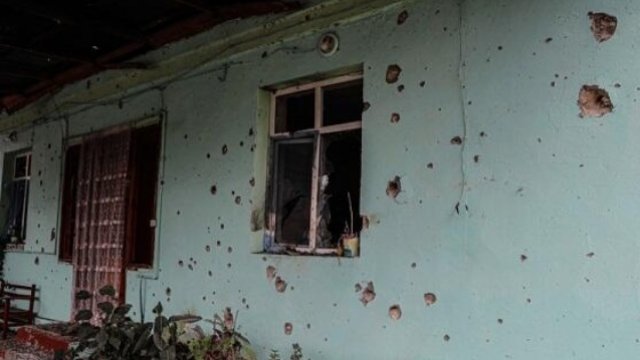 Ermənistan yaşayış məntəqələrimizi yenə atəşə tutur