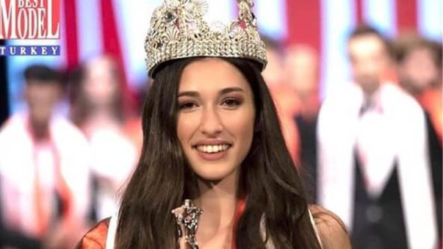 15 yaşlı gəncəli Türkiyənin ən gözəl modeli seçildi - FOTOLAR