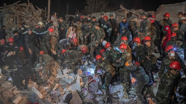 Ermənistan mülki əhalini vurduğunu BOYNUNA ALIR