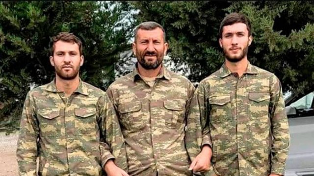 Oğlanları ilə birgə döyüşüb şəhid olan ata... - VİDEO
