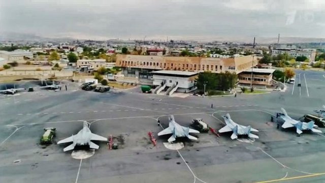 Avia Pro: “Rusiya hərbi təyyarələri Ermənistana naməlum yük daşıyır”