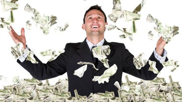 Dünyanın ən zəngin 10 iş adamının sərvəti 1 trln. dolları ötdü - SİYAHI