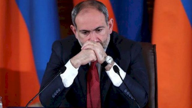 Paşinyanın tərəfdarları Rusiya sülhməramlılarına qarşı...