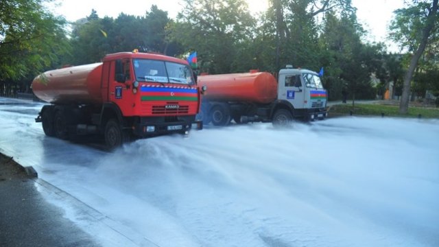 Bakı küçələri növbəti dəfə dezinfeksiya edilir - FOTO
