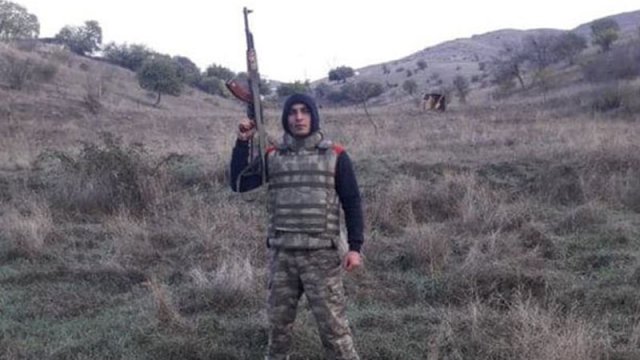 Sabiq nazirin oğlu da ön cəbhədə döyüşüb - FOTO