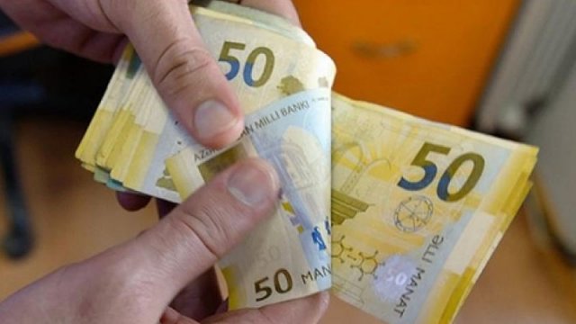 Azərbaycanda orta aylıq əmək haqqı açıqlandı