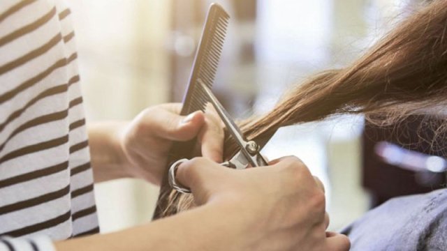 Həftəsonları bərbərxana və gözəllik salonları işləməyəcək