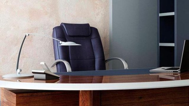 Azərbaycanda məmur vəzifə başında vəfat etdi