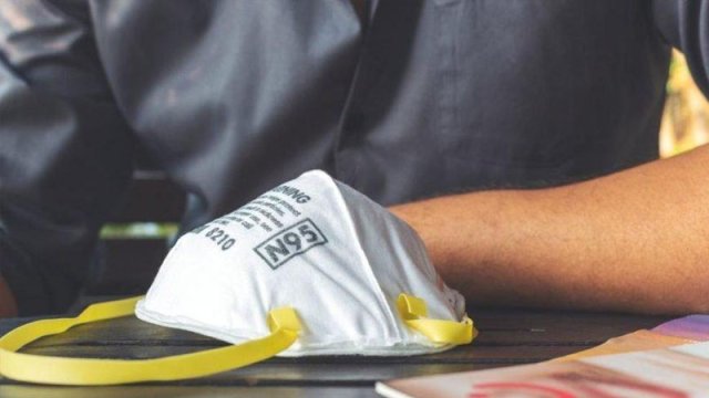 Azərbaycanda maskalardan istifadə ilə bağlı nəzarət gücləndirildi