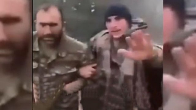 Daha bir hərbçimizin əsirlikdə olan görüntüsü yayıldı - Atası danışdı (VİDEO)