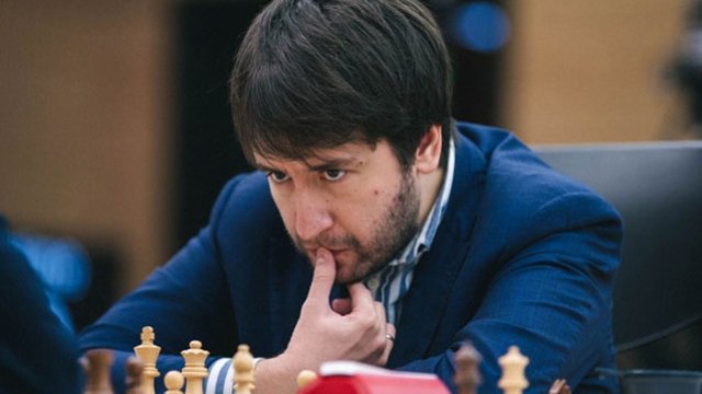 Teymur Rəcəbov erməni rəqibinə qalib gəldi