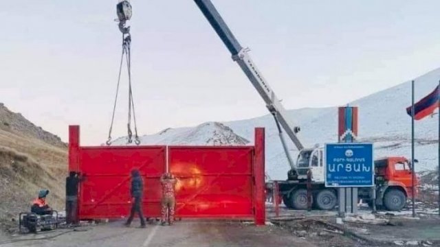 Qırmızı darvazanın qara taleyi - Qızıl yatağında nələr baş verir?