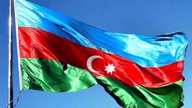 Nazirlik 48 min manata bayraq aldı