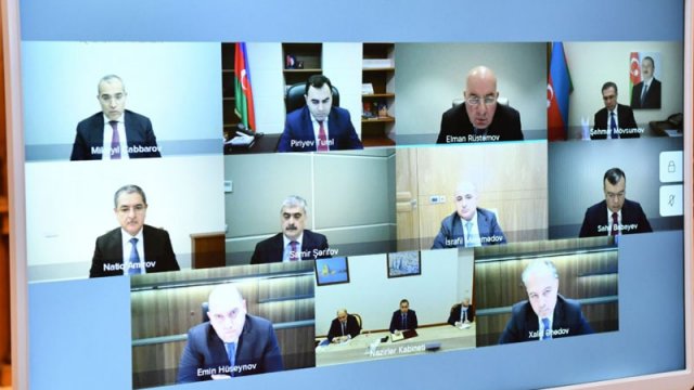 Baş nazir azad olunmuş ərazilərlə bağlı iclas keçirdi