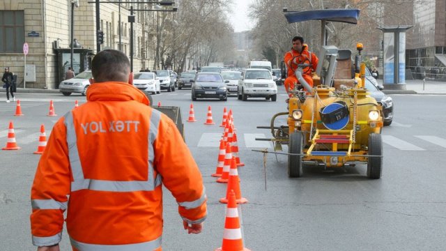 Sürücülərin nəzərinə: xüsusi hərəkət zolaqları yaradılır