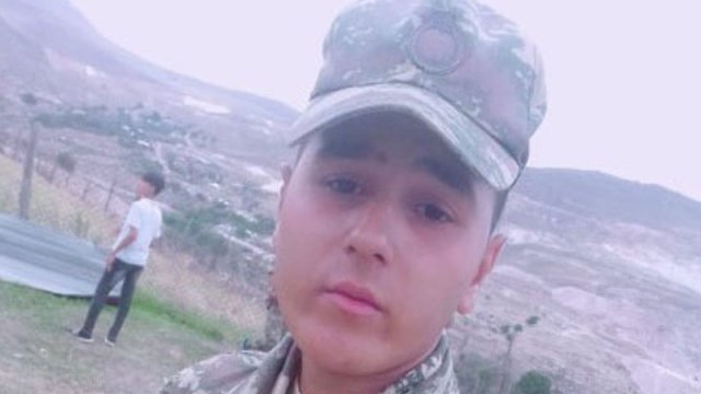 “Əliağa “komandir!” deyib üstümə atıldı, məni qorumaq istəyirdi” - FOTO