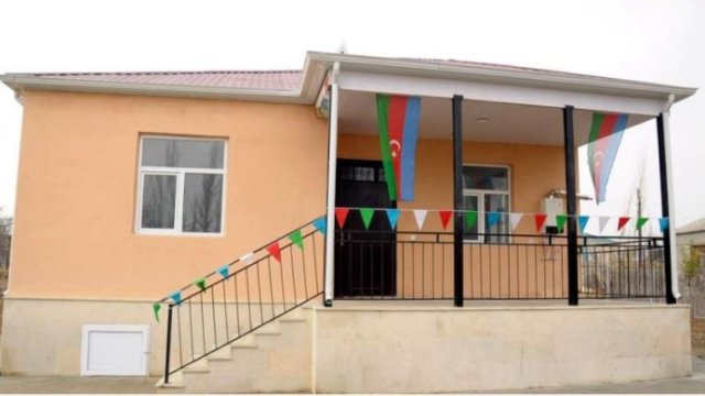 Daha 6 şəhər və rayonda şəhid ailələri və əlillərə ev verildi