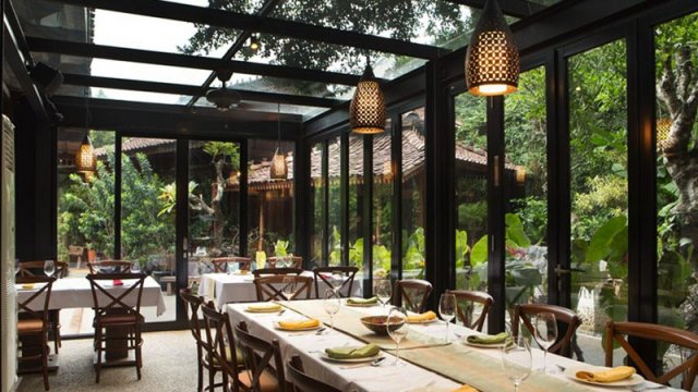 Bütün ticarət obyektləri, kafe və restoranlar bağlanır