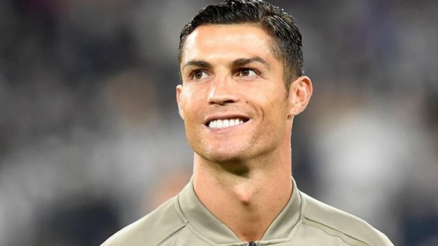 Kriştianu Ronaldunun yeni klubu və maaşı açıqlandı