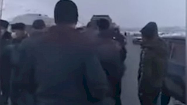 Ermənistanda kütləvi itaətsizlik başladı - VİDEO