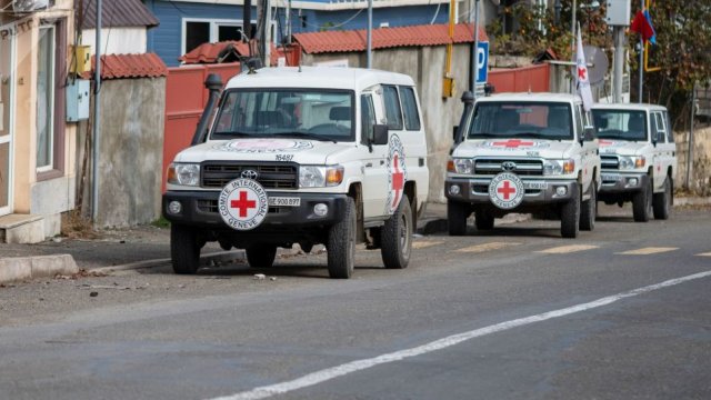 Azərbaycanla Ermənistan arasında hərbi əsirlərin mübadiləsi başlandı