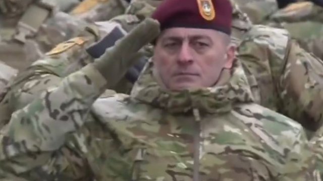 Paradda qoşun növlərinə onlar rəhbərlik etdi - ADLAR