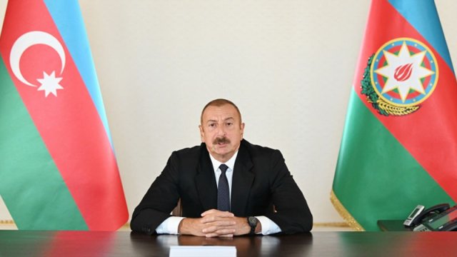 Prezident Heydər Əliyevin vəfatının ildönümü ilə bağlı paylaşım etdi