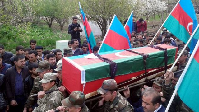 Yaralı hərbçilərin və şəhid ailələrinin təminatına dəstək fondu yaradıldı