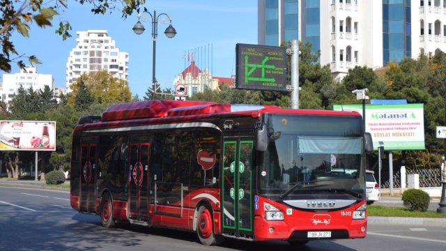 Avtobuslar saat neçəyə qədər işləyəcək?