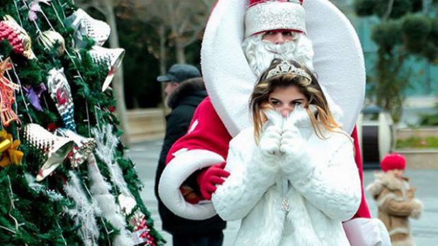 Bu il Bakıda Şaxta baba və Qar qız olmayacaq - Rəsmixa0