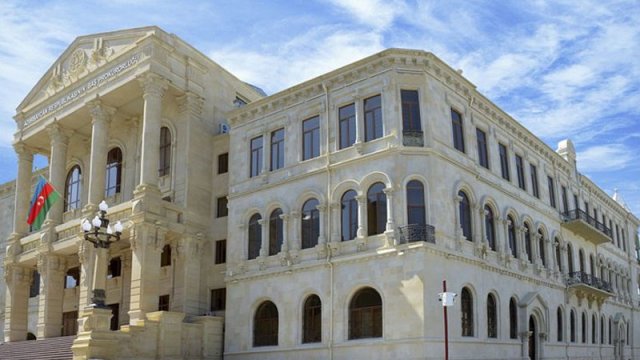 Beynəlxalq axtarışda olan iki nəfər Azərbaycana ekstradisiya edilidi