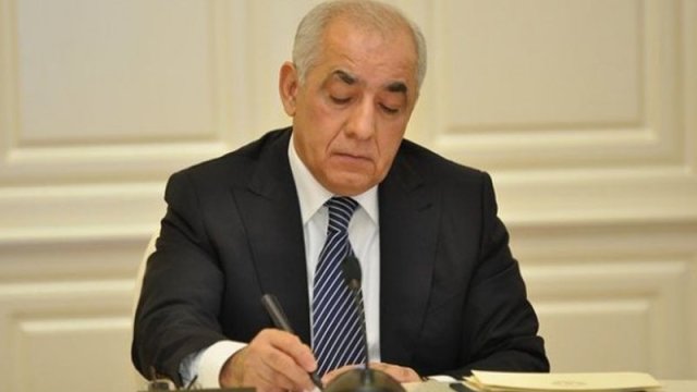 Baş nazirdən əlilliyi olan şəxslərlə bağlı QƏRAR