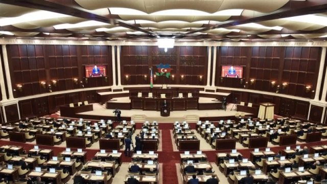 Deputatlar yenə koronavirus testindən keçəcəklər