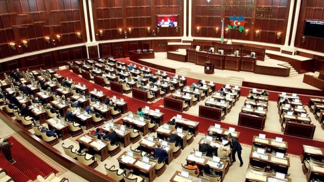 Parlamentin payız sessiyasının sonuncu plenar iclasının vaxtı açıqlandı
