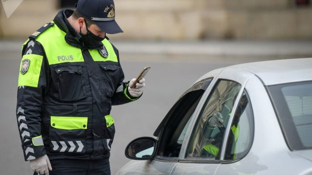 1360 maşın postlardan geri qaytarılıb