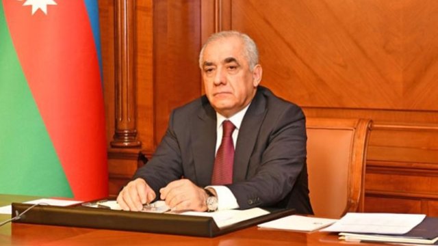Baş nazir parlamentdə büdcə müzakirəsinə qatıldı