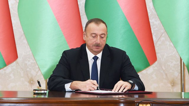 Prezident fərman imzaladı