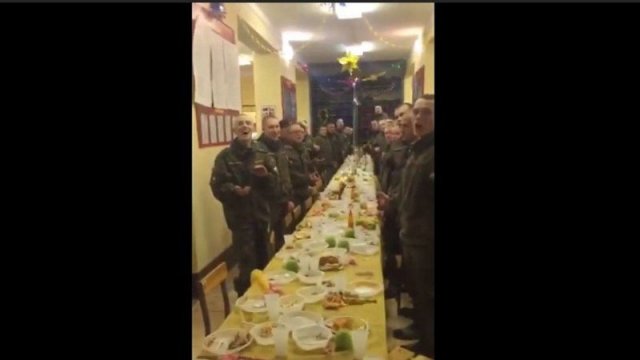 Rusiya sülhməramlıları “Yaşasın Azərbaycan!” söylədi - VİDEO