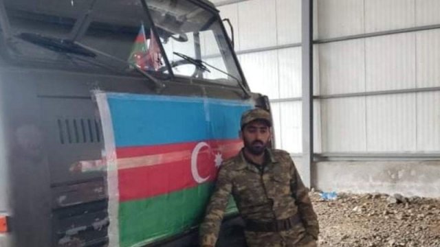 Vətən Müharibəsinə şəxsi yük avtomobili ilə qatılan qəhrəman - FOTOLAR