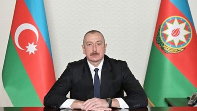 Prezident müşavirə keçirdi (Yenilənib)