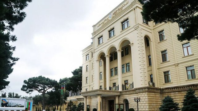 Müddətdən artıq həqiqi hərbi xidmət keçmək istəyənlərin NƏZƏRİNƏ!