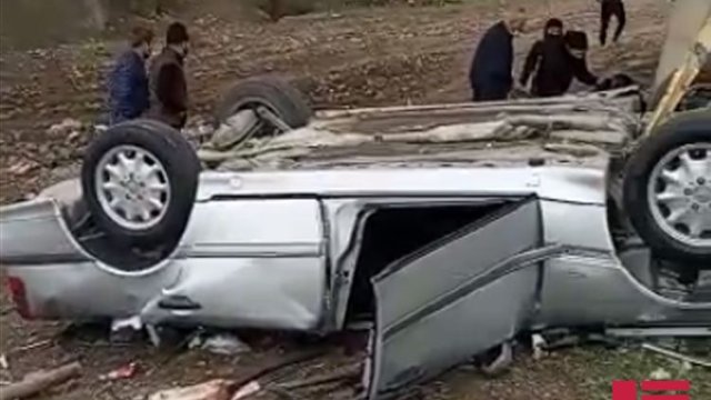 Şəkidə avtomobil körpüdən aşıb, ölən və xəsarət alanlar var - FOTO