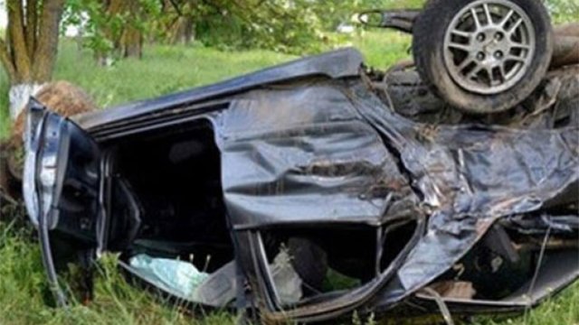 Hərbçi qardaşlar qəzaya düşdü, biri öldü