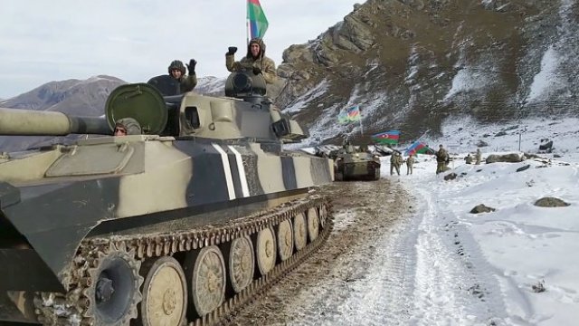 “Laçına hücum görüntüsü yaradıb Şuşaya real zərbə endirmək...