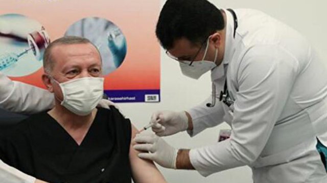 Ərdoğana peyvənd vuran həkim Türkiyədə gündəm oldu