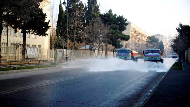 Bakınının küçələri yenə dezinfeksiya edilir - FOTO