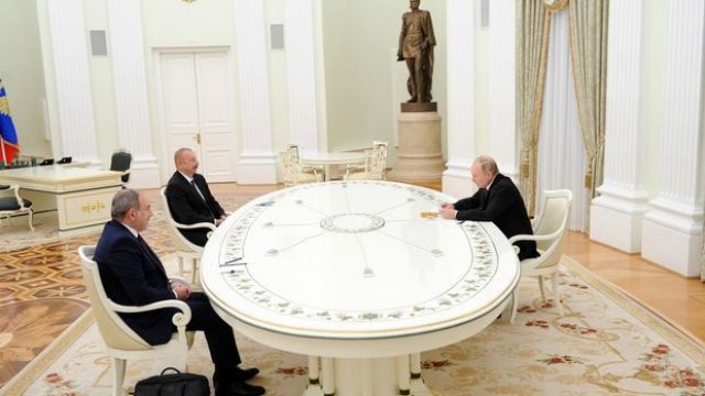 Azərbaycan, Rusiya və Ermənistan liderlərinin Moskva görüşünün pərdəarxası məqamları - VİDEO
